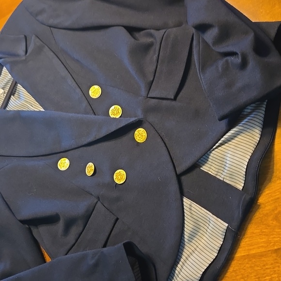 Willow & Clay Navy Lined Blazer. - Picture 2 of 7